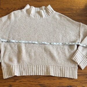 Elegant Cream Turtleneck Sweater for Women